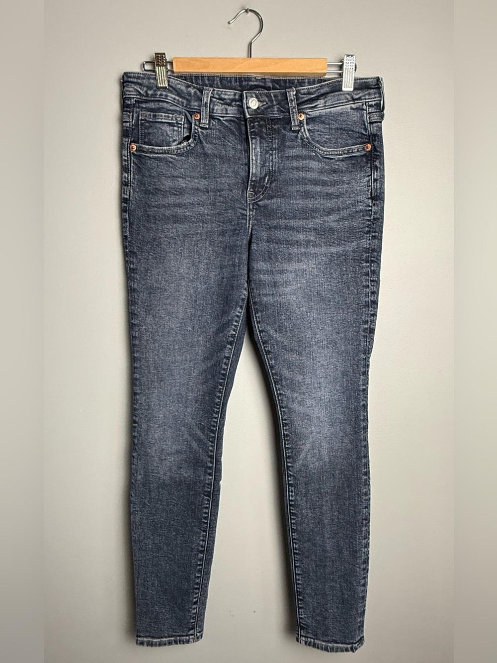 Mid-Rise Skinny Jeans - Stretch Denim